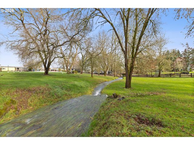 32935 Sw OAKVIEW Ct, Cornelius, OR 97113