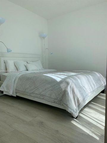 851 Three Islands Blvd 308, Hallandale Beach, FL 33009