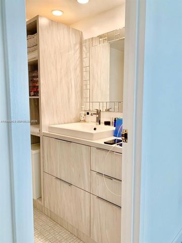 851 Three Islands Blvd 308, Hallandale Beach, FL 33009