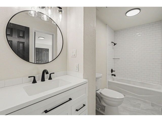 2701 W 19th St Dr 12, Greeley, CO 80634