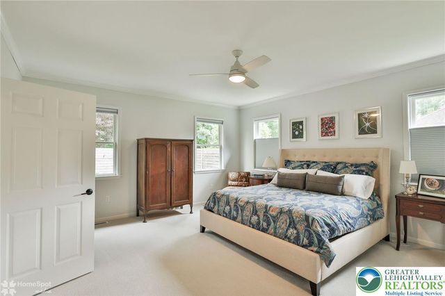 235 Hopewell Drive, Upper Macungie Twp, PA 18104