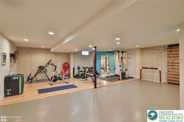235 Hopewell Drive, Upper Macungie Twp, PA 18104
