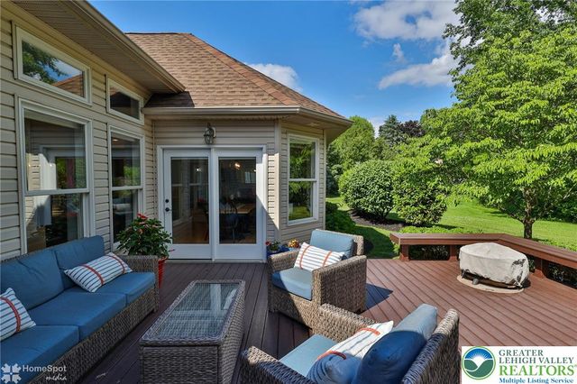 235 Hopewell Drive, Upper Macungie Twp, PA 18104