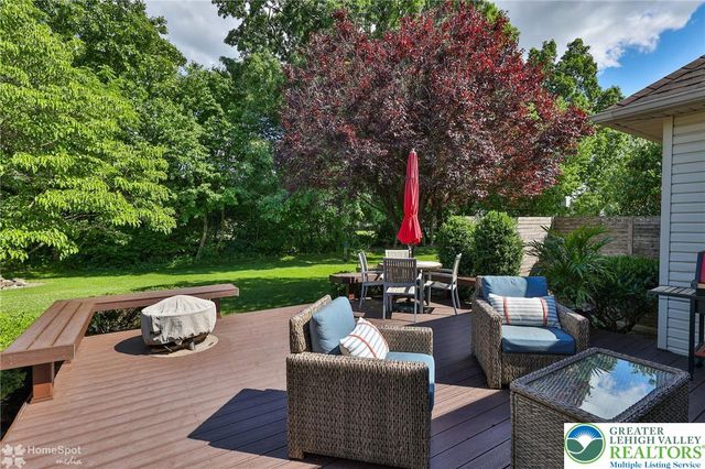 235 Hopewell Drive, Upper Macungie Twp, PA 18104