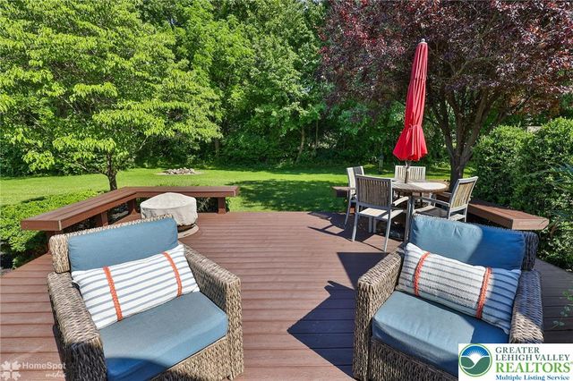 235 Hopewell Drive, Upper Macungie Twp, PA 18104