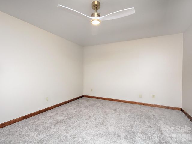 182 Calvin Street, Troutman, NC 28166