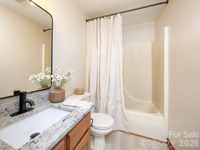 182 Calvin Street, Troutman, NC 28166