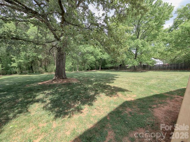 182 Calvin Street, Troutman, NC 28166