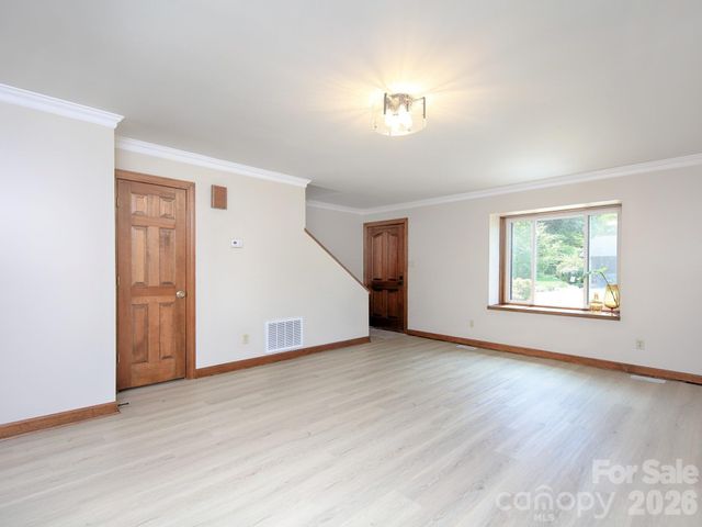 182 Calvin Street, Troutman, NC 28166