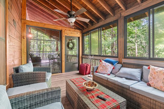 63 Bushy Head Road, Cherry Log, GA 30522