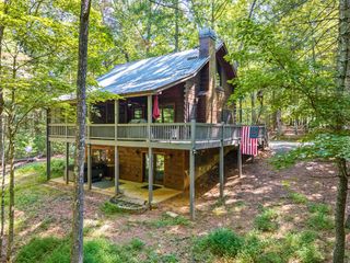 63 Bushy Head Road, Cherry Log, GA 30522