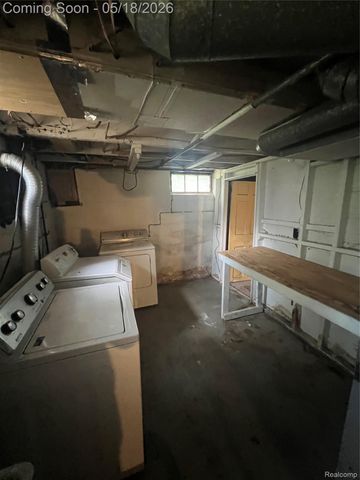 701 ALVORD Avenue, Flint, MI 48507