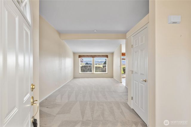 9010 Vantage Highway, Ellensburg, WA 98926
