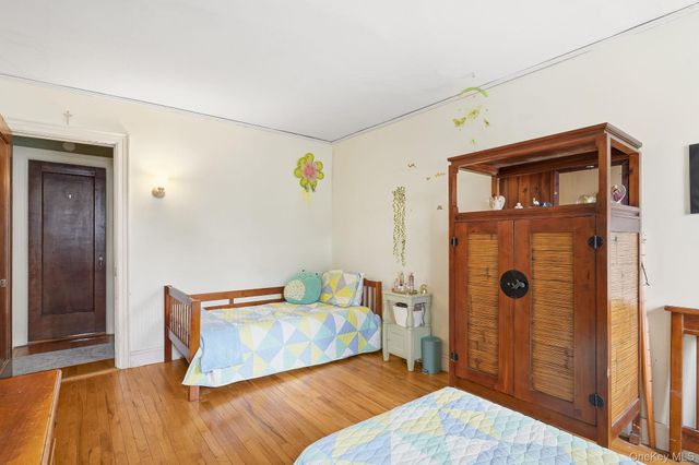 23 Old Mamaroneck Rd 3L, White Plains, NY 10605