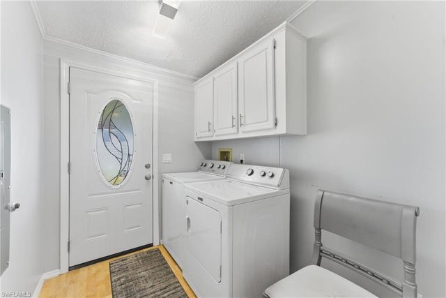 276 Lakeside DR, North Fort Myers, FL 33903