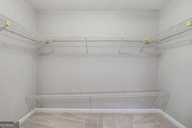 1405 Oakridge Circle, Decatur, GA 30033