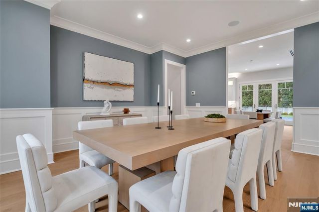 7 Central Avenue, Demarest, NJ 07627