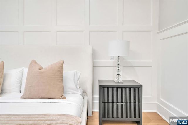 7 Central Avenue, Demarest, NJ 07627