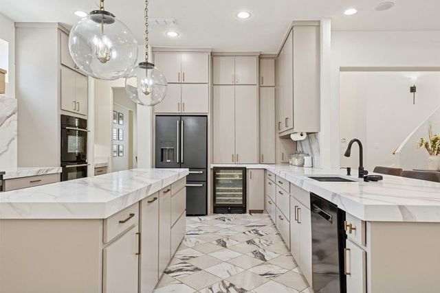 2157 Lookout Court, Hurst, TX 76054