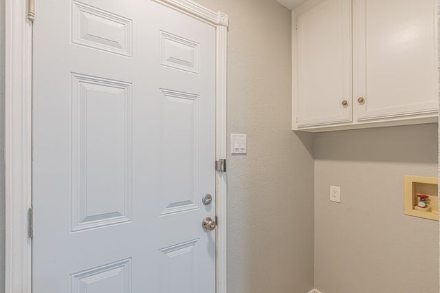 9265 & 9267 Meandering Drive, North Richland Hills, TX 76182