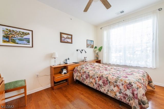 9 Cliff Rd D3, Woodland Park, NJ 07424