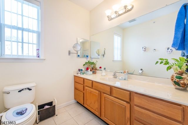 9 Cliff Rd D3, Woodland Park, NJ 07424