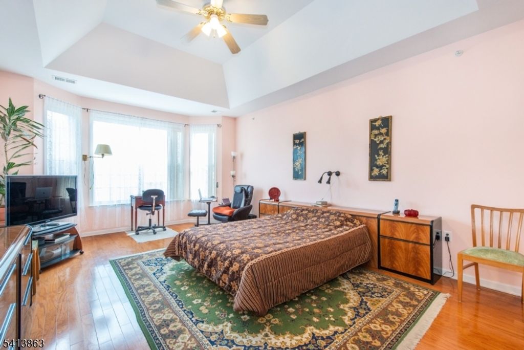 9 Cliff Rd D3, Woodland Park, NJ 07424