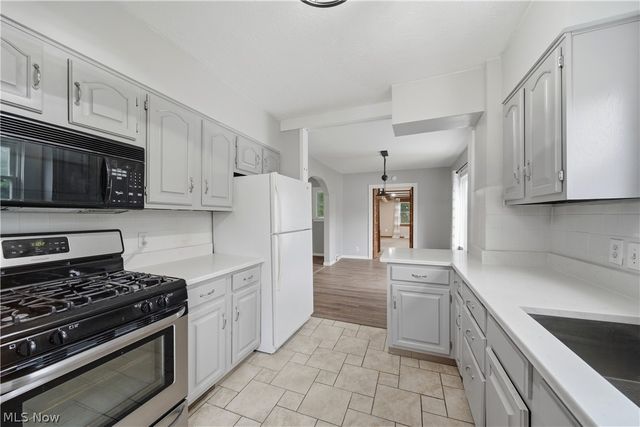 4128 Princeton Avenue NW, Massillon, OH 44646