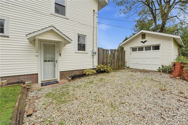 4128 Princeton Avenue NW, Massillon, OH 44646
