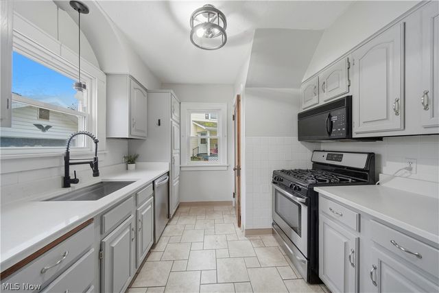 4128 Princeton Avenue NW, Massillon, OH 44646