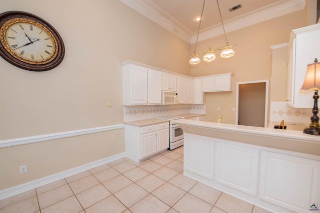 107 Arbor Lane, Centerville, GA 31028