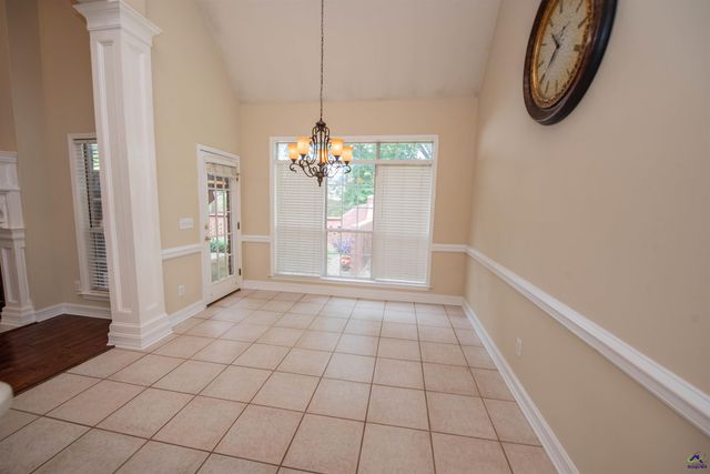 107 Arbor Lane, Centerville, GA 31028