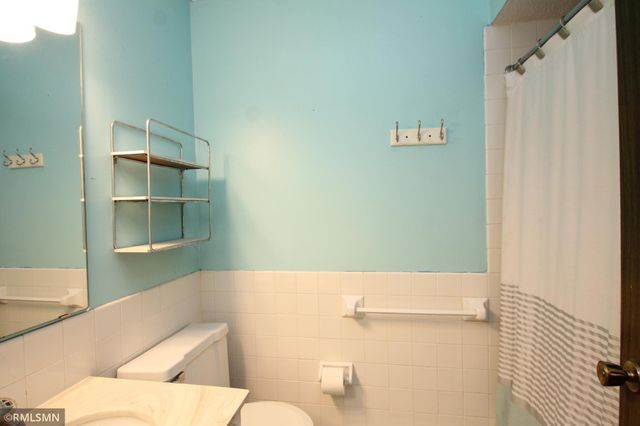 2543 Unity Avenue N, Golden Valley, MN 55422