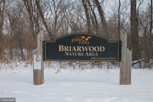 2543 Unity Avenue N, Golden Valley, MN 55422