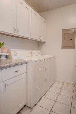 2543 Unity Avenue N, Golden Valley, MN 55422