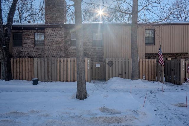 2543 Unity Avenue N, Golden Valley, MN 55422