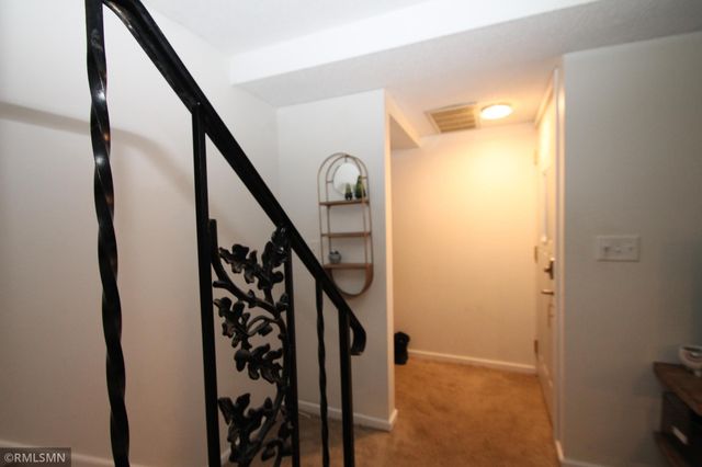 2543 Unity Avenue N, Golden Valley, MN 55422