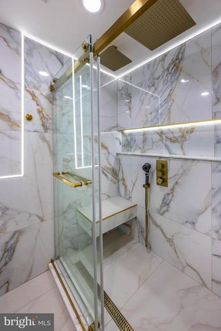 24 WESTBURY DR, Cherry Hill, NJ 08003