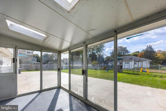 24 WESTBURY DR, Cherry Hill, NJ 08003