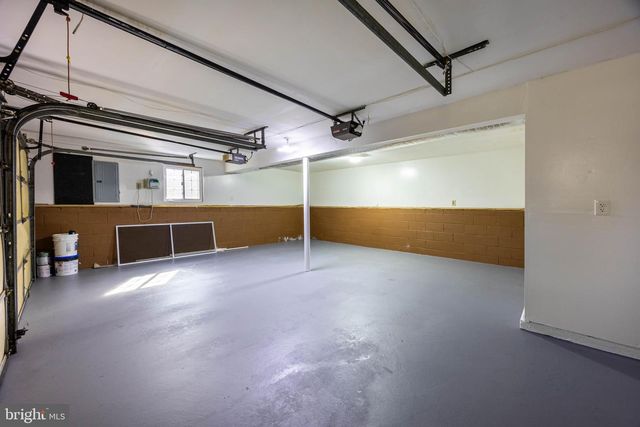 24 WESTBURY DR, Cherry Hill, NJ 08003