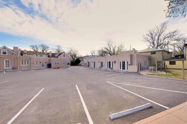 417 E Palace Ave 17, Santa Fe, NM 87501