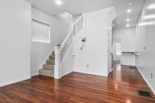 31-33 Linwood Avenue, Columbus, OH 43205