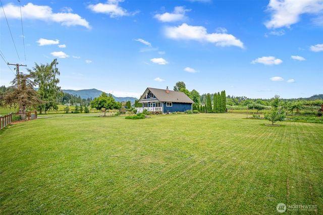22532 Babcock Road, Mount Vernon, WA 98273