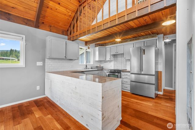 22532 Babcock Road, Mount Vernon, WA 98273