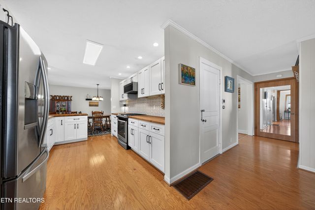 6798 Cherry Creek Road, Cookeville, TN 38501