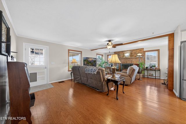 6798 Cherry Creek Road, Cookeville, TN 38501