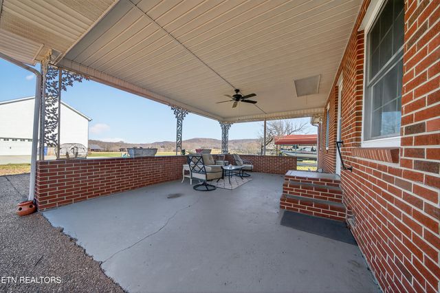 6798 Cherry Creek Road, Cookeville, TN 38501