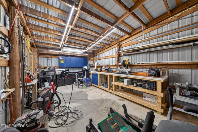 6798 Cherry Creek Road, Cookeville, TN 38501