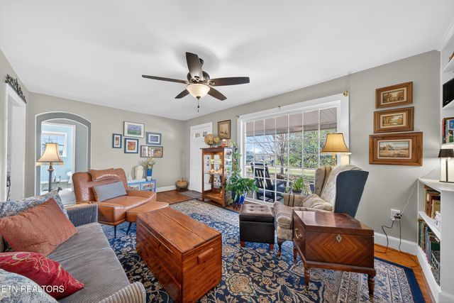 6798 Cherry Creek Road, Cookeville, TN 38501