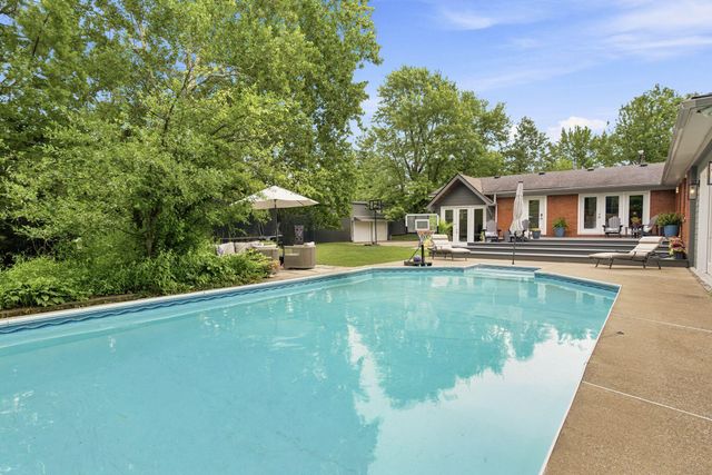 310 Idle Hour Drive, Lexington, KY 40502